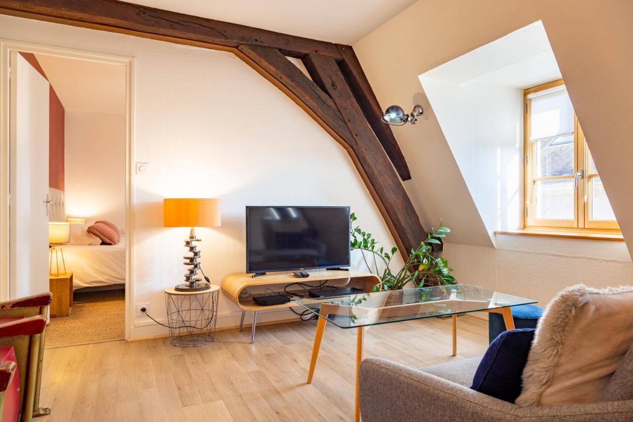 Happy Loft - Centre Historique + Parking Prive Apartamento Blois Exterior foto